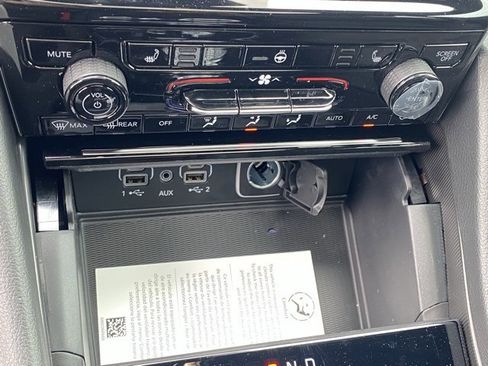 New 2025 Jeep Grand Cherokee L Altitude image 22