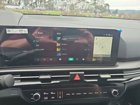 New 2026 Kia Niro EX image 14