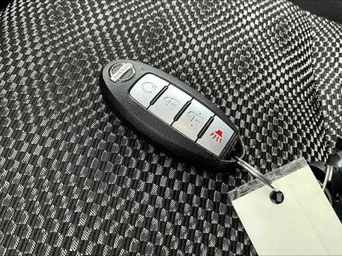 Certified 2021 Nissan Rogue Sport SV image 13