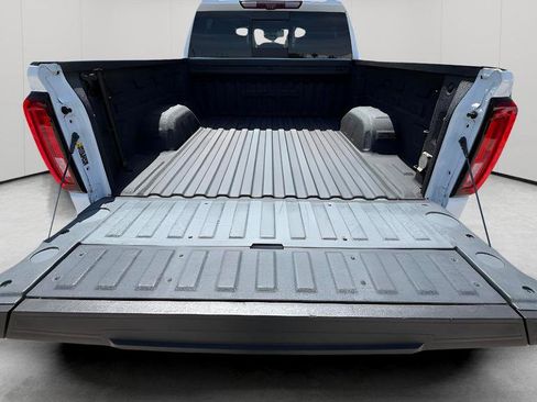 Certified 2022 GMC Sierra 1500 AT4X AWD/4WD image 30