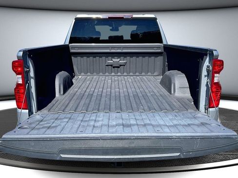 Used 2023 Chevrolet Silverado 1500 LT w/ Protection Package image 7