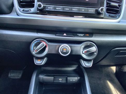 Used 2023 Kia Rio LX FWD image 16