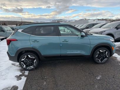 New 2026 Kia Seltos SX w/ SX Sunroof Package