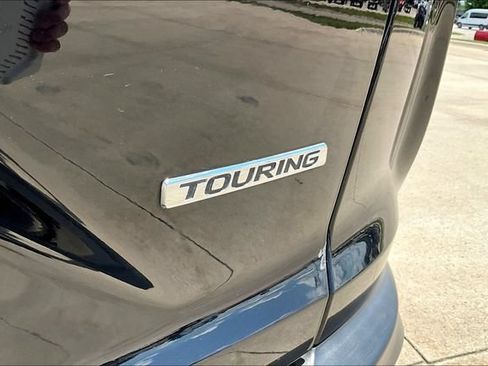 Used 2017 Honda CR-V Touring image 24