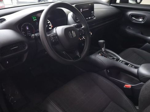 Used 2024 Honda HR-V LX image 17
