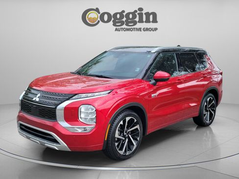 Used 2023 Mitsubishi Outlander SEL AWD/4WD image 1