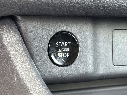 Certified 2025 Nissan Rogue S image 39