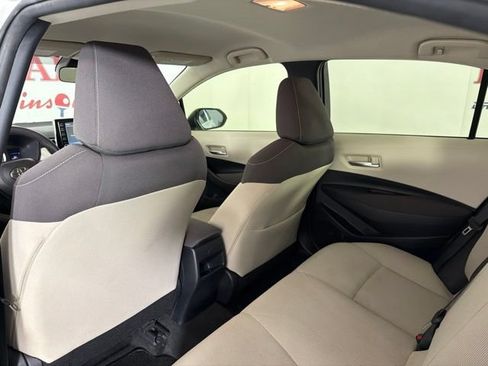 Used 2021 Toyota Corolla LE FWD image 14