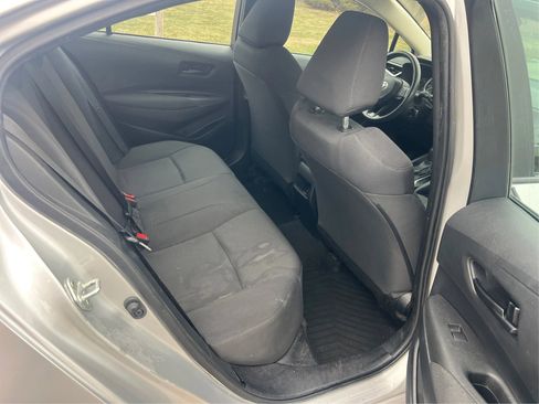 Used 2022 Toyota Corolla LE image 24