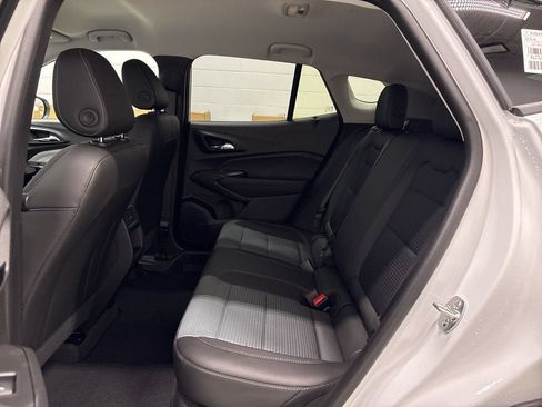 New 2026 Chevrolet Trax LT w/ Driver Confidence Package FWD image 30