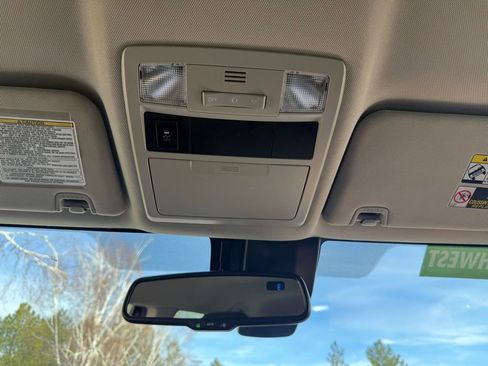 Used 2019 Toyota Tacoma SR5 image 16