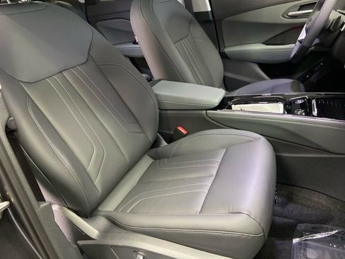 New 2026 Audi Q3 quattro 2.0T AWD/4WD image 9