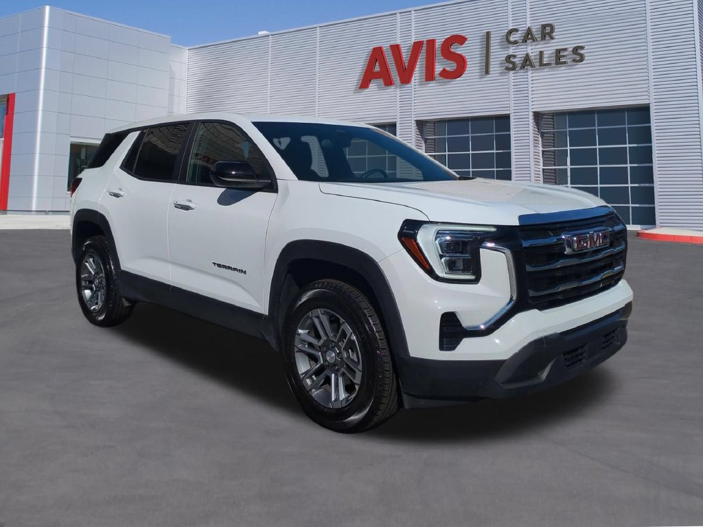 Used 2026 GMC Terrain Elevation FWD image 3