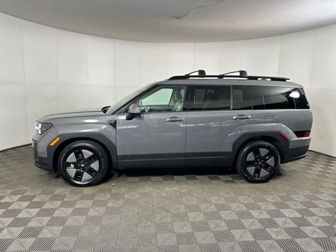 Used 2025 Hyundai Santa Fe SEL image 6