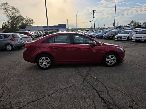 Used 2013 Chevrolet Cruze LT FWD image 6