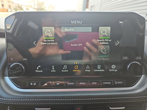 Used 2023 Nissan Rogue Platinum w/ Platinum Premium Package image 12