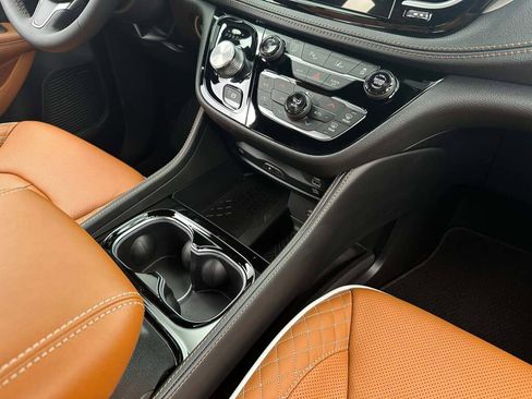 New 2026 Chrysler Pacifica Pinnacle image 25