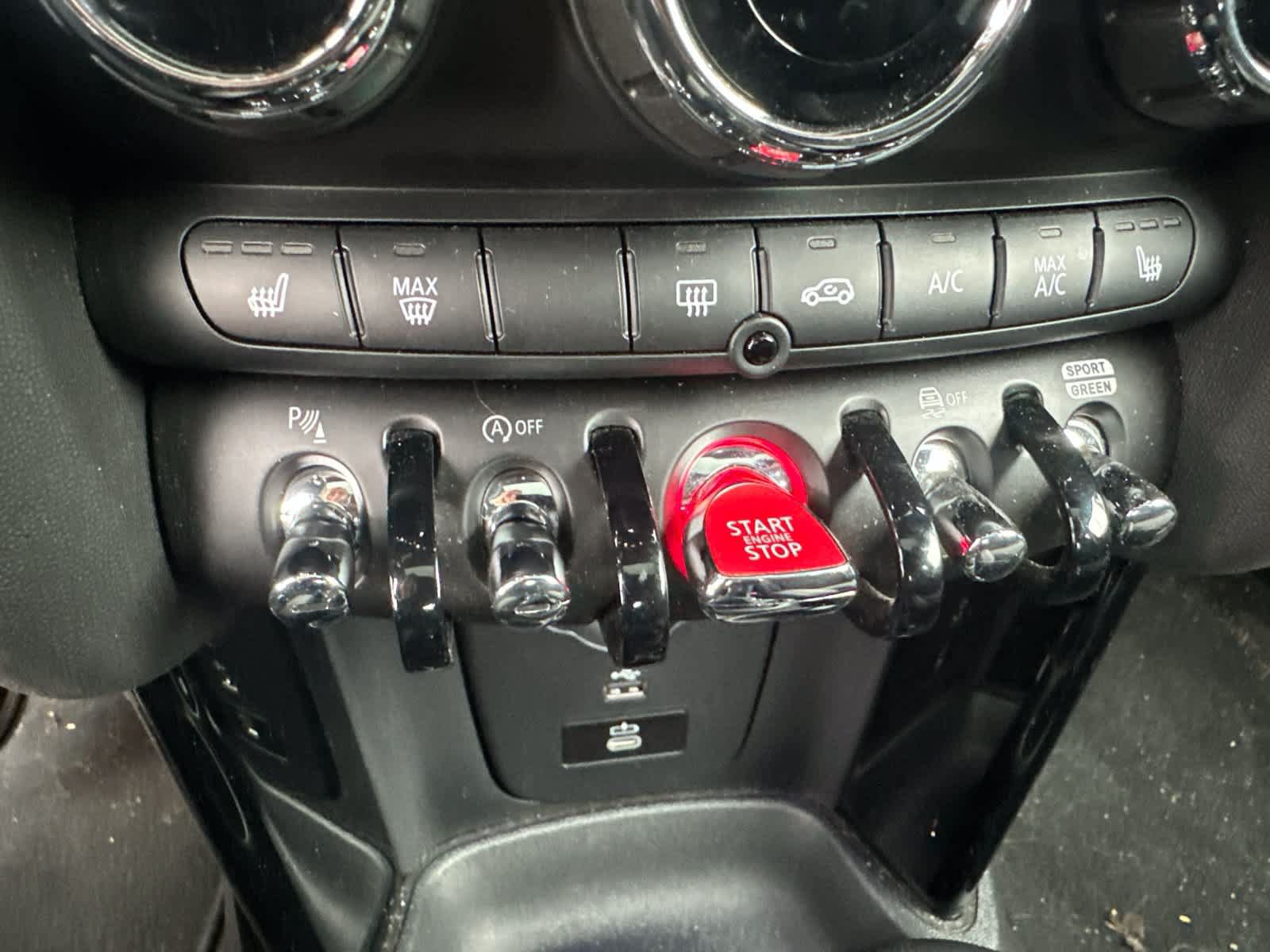 Used 2023 MINI Cooper John Cooper Works FWD image 5