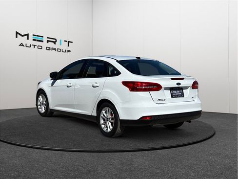 Used 2017 Ford Focus SE image 7