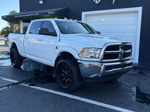 Used 2018 RAM 2500 SLT AWD/4WD image 1