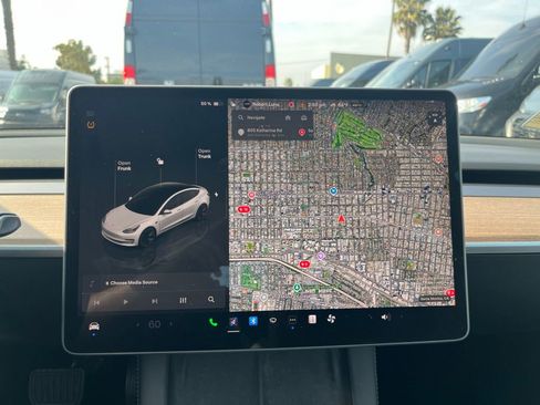 Used 2023 Tesla Model 3 Standard Range image 15