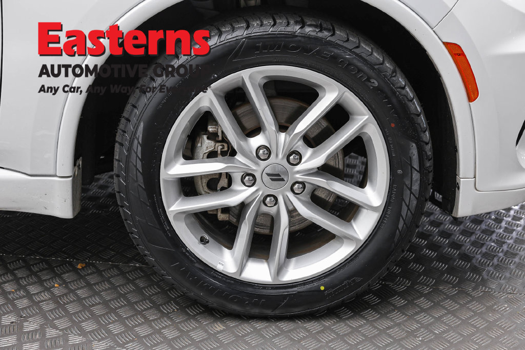 Used 2024 Dodge Durango GT RWD image 33