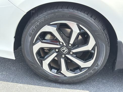 Used 2017 Honda Accord EX-L image 28