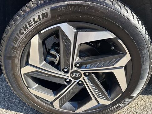 Certified 2023 Hyundai Tucson SEL w/ Convenience Package image 9
