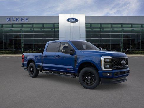 New 2026 Ford F250 Lariat w/ Black Appearance Package AWD/4WD image 7