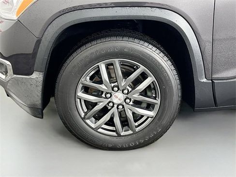 Used 2017 GMC Acadia SLT image 11