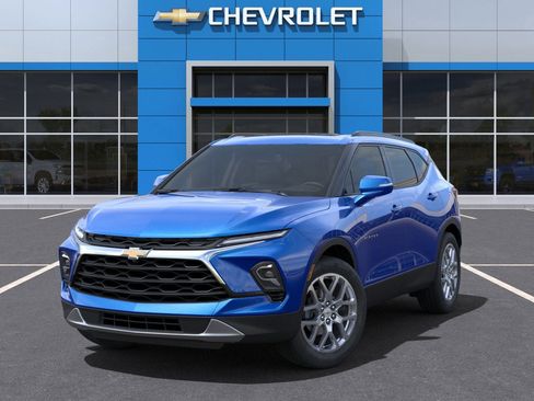 New 2025 Chevrolet Blazer LT w/ Sound & Technology Package image 6