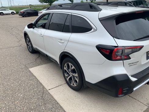 Used 2020 Subaru Outback Limited w/ Popular Package #2 AWD/4WD image 5