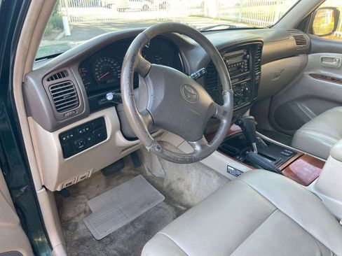 Used 2000 Toyota Land Cruiser image 4