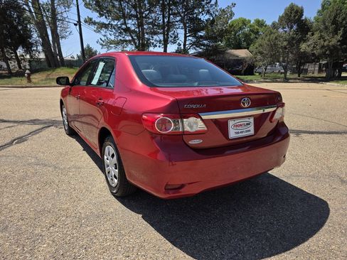 Used 2011 Toyota Corolla LE FWD image 4