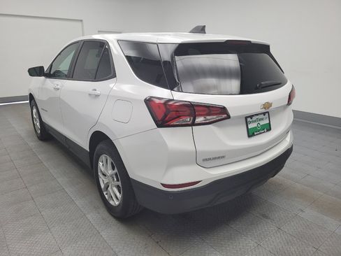 Used 2024 Chevrolet Equinox LS image 5