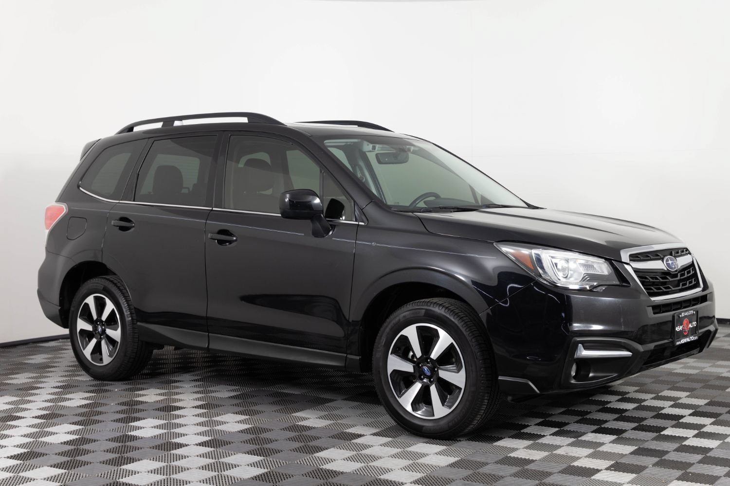 Used 2018 Subaru Forester 2.5i Limited AWD/4WD image 10