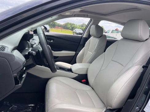 Used 2024 Honda Accord EX-L image 13