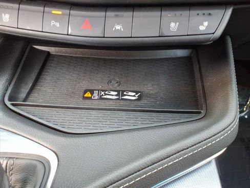 Certified 2022 Cadillac CT4 Premium Luxury image 28