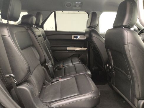 Used 2021 Ford Explorer Limited AWD/4WD image 19