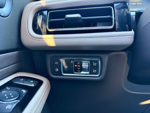 Used 2023 Lincoln Aviator Grand Touring w/ Equipment Group 301A image 22