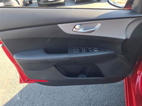 Used 2024 Kia Forte LXS image 21