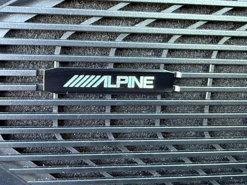 Used 2024 Jeep Wagoneer L Series II w/ Flexible Seating Group image 24