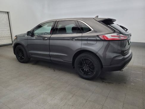 Used 2020 Ford Edge SEL w/ Convenience Package image 3