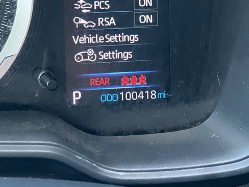 Used 2021 Toyota Corolla LE FWD image 23