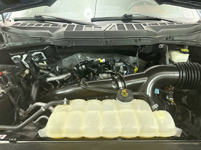 Used 2023 Ford F150 Lariat AWD/4WD image 31