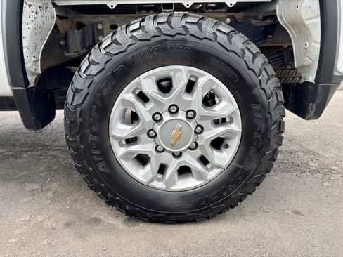 Used 2022 Chevrolet Silverado 3500 LT w/ Gooseneck/5TH Wheel Package AWD/4WD image 34