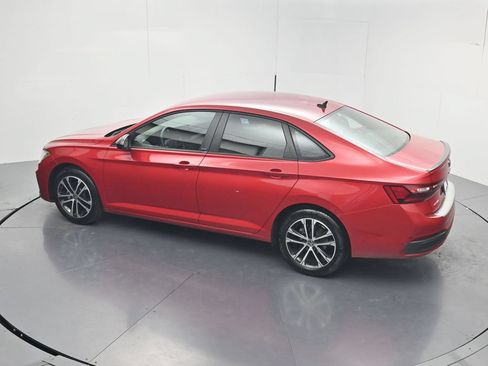 Used 2025 Volkswagen Jetta Sport FWD image 45