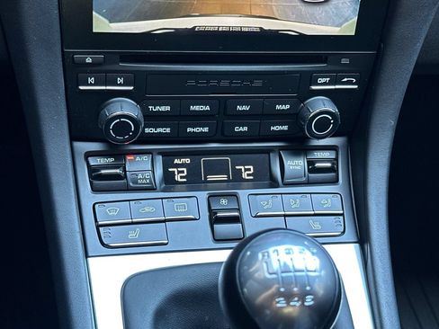 Used 2018 Porsche 911 Carrera S RWD image 24