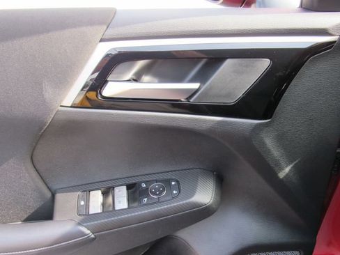 Used 2023 Mitsubishi Outlander ES FWD image 20