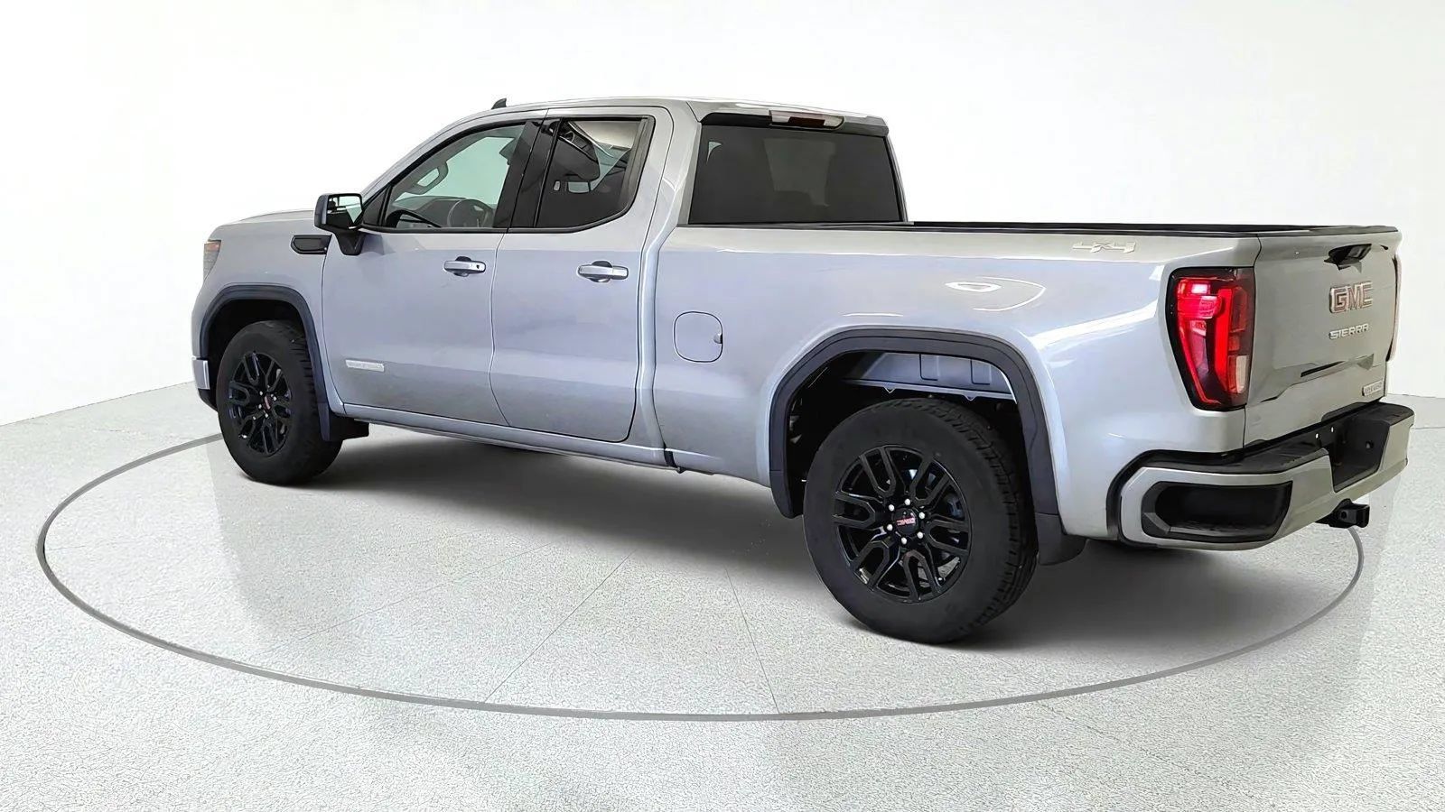 Used 2023 GMC Sierra 1500 Elevation AWD/4WD image 6